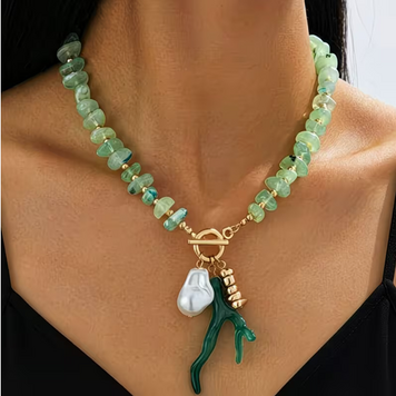 Trendy Coral Pendant OT Buckle Clavicle Chain Handmade Necklace - Lt Green