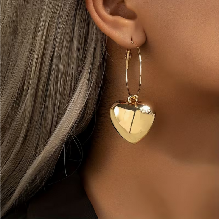 Heart Pendant C-shaped Earrings - Golden