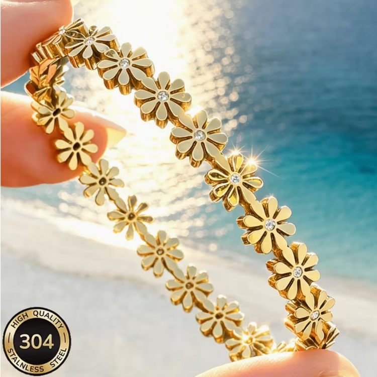 Stainless Steel 18K Gold-Plated Daisy Flower Bracelet