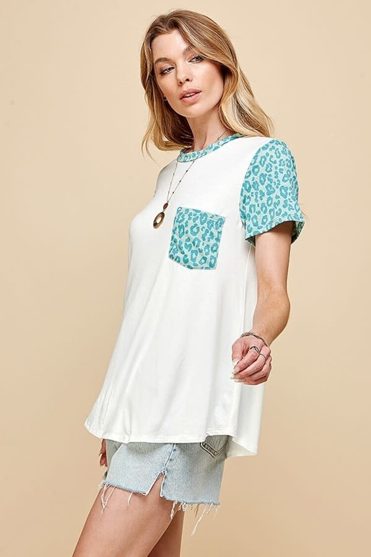 Fashion Go Women Animal Contrast Round Neck T-shirt Mint Combo S