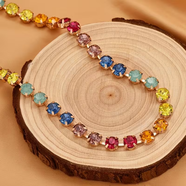 Simple Geometric Multicolor Rhinestone Choker