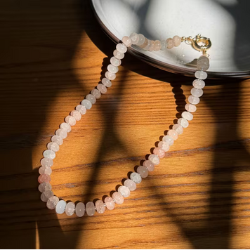 Ice Crack Natural Stone Beaded Chain Necklace - White