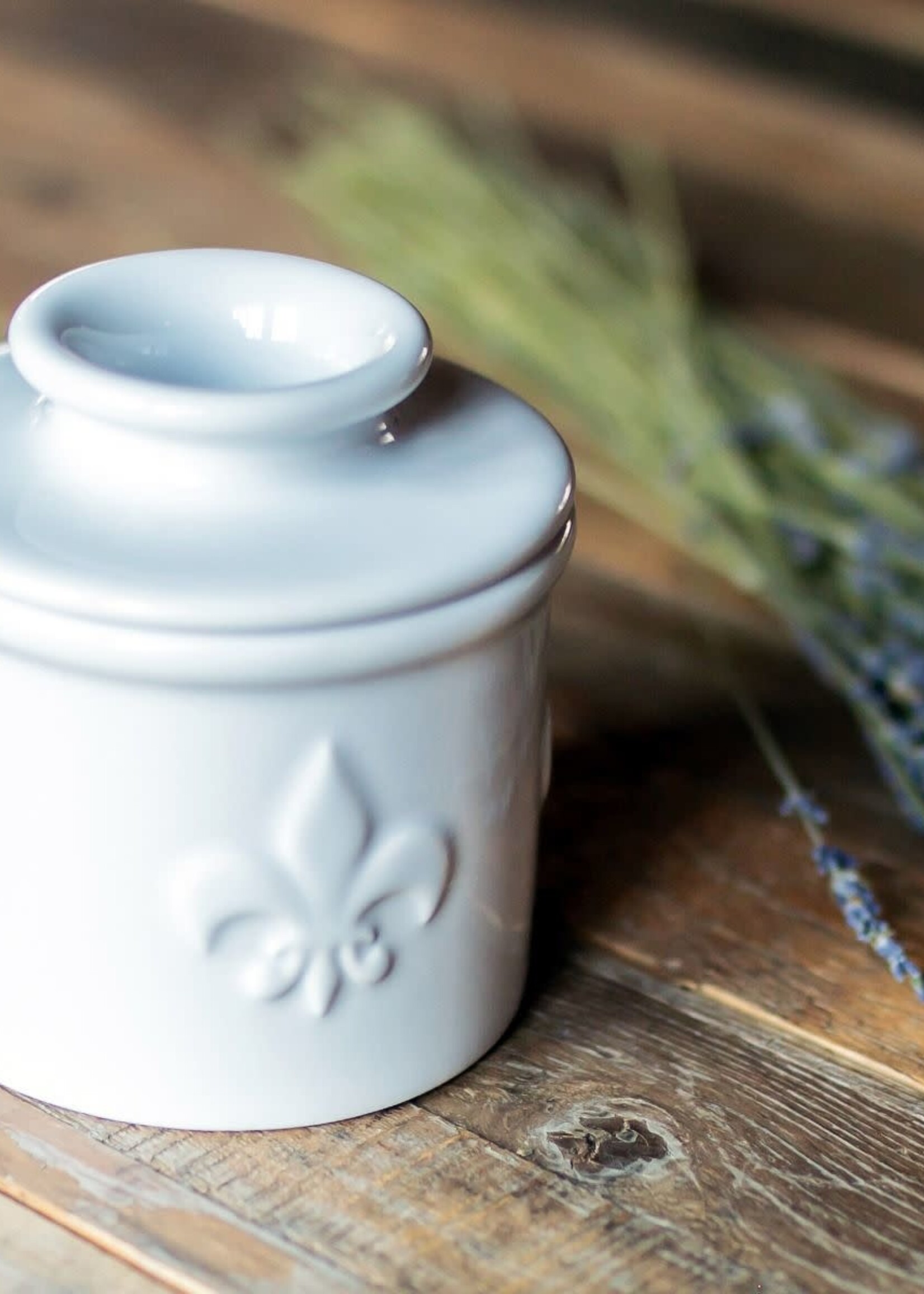 Fleur de Lis Butter Bell