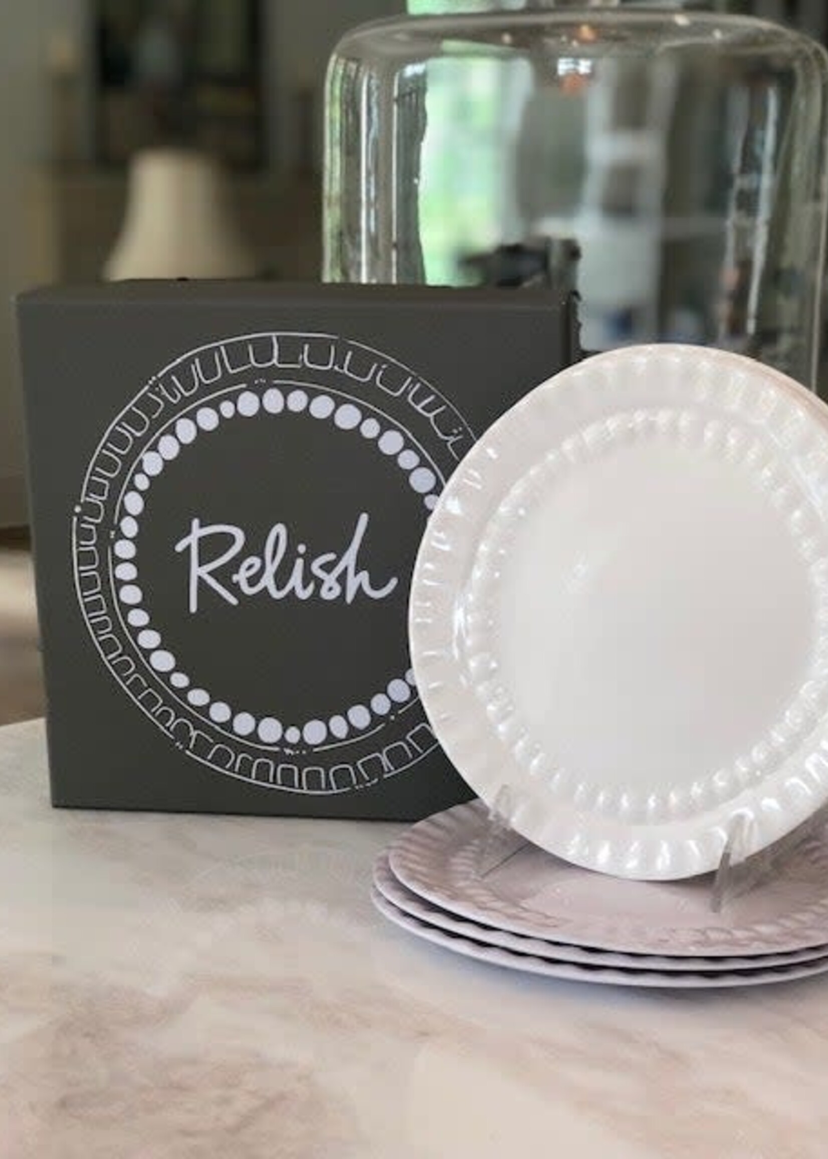 Relish Relish Cream Canape Plates s/4