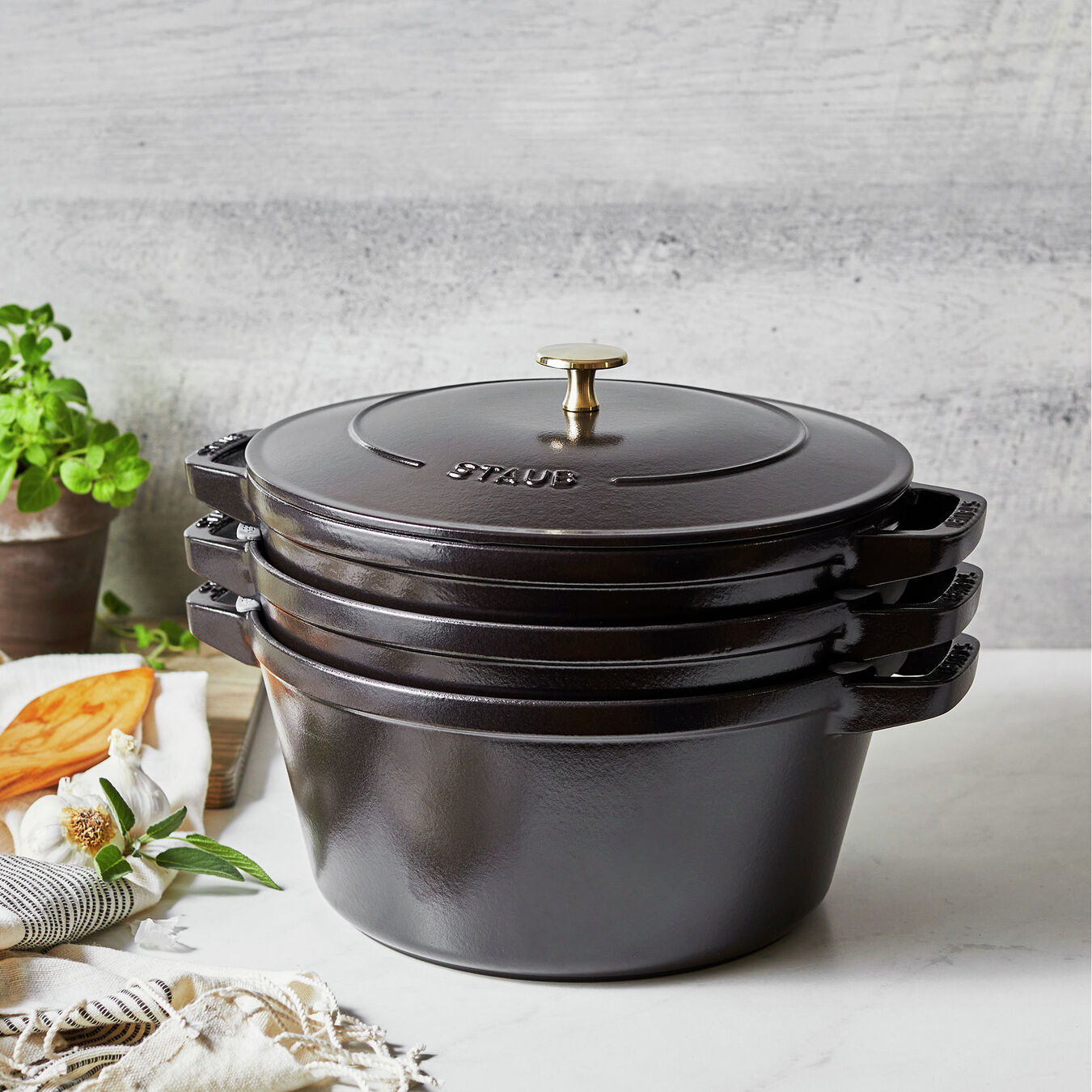 STAUB Cast Iron Set 4-pc, Stackable Space-Saving Cookware Set