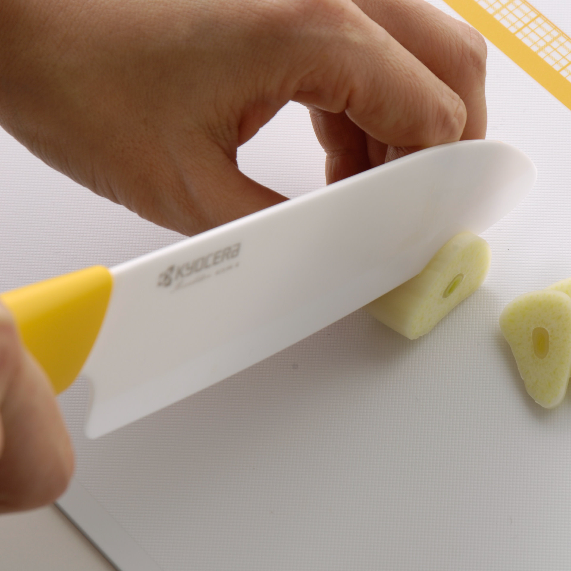 Kyocera Ceramic Santoku Knife