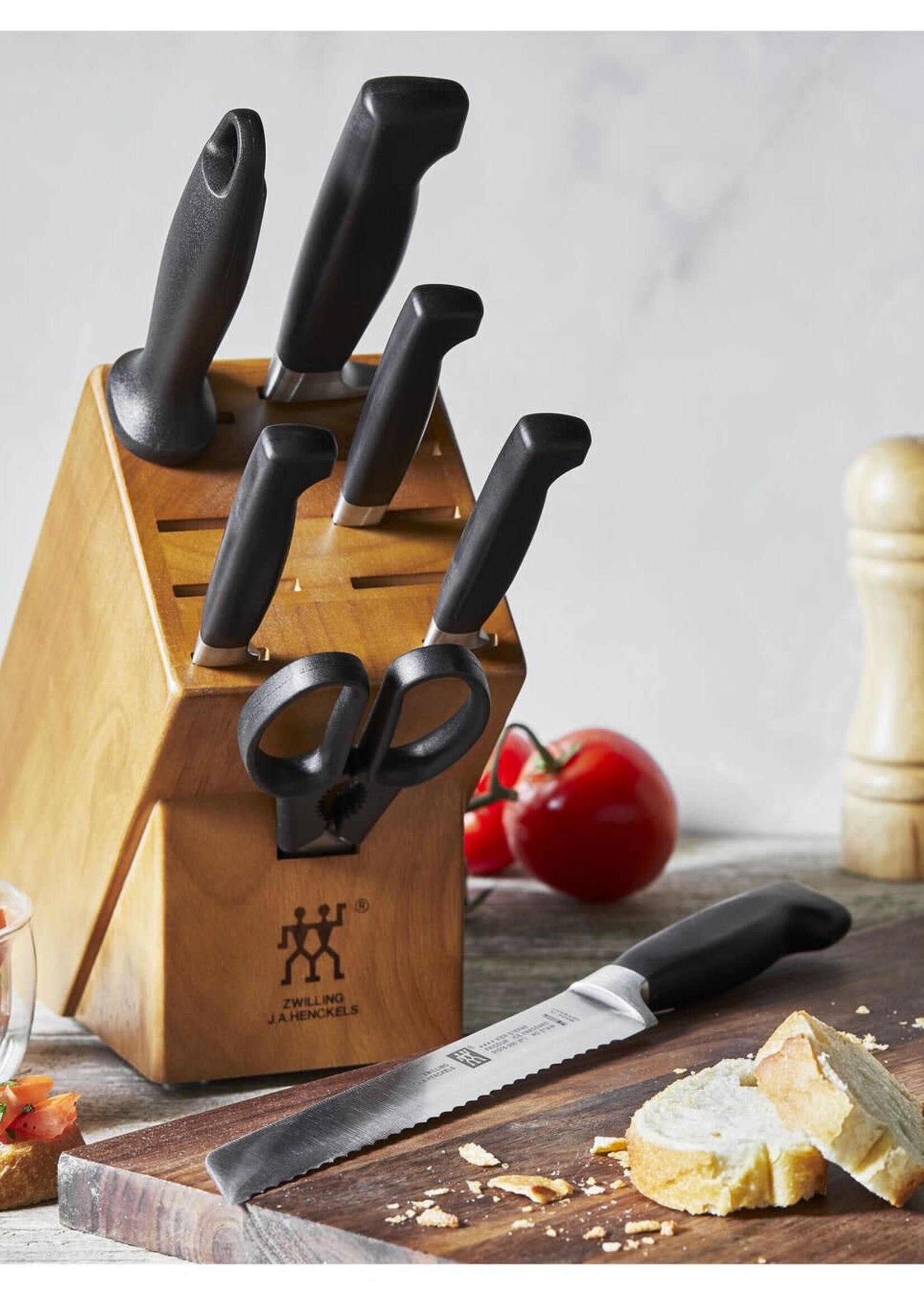 Zwilling Four Star 8pc Block Set - Natural Birch Wood Zwillingfest Special