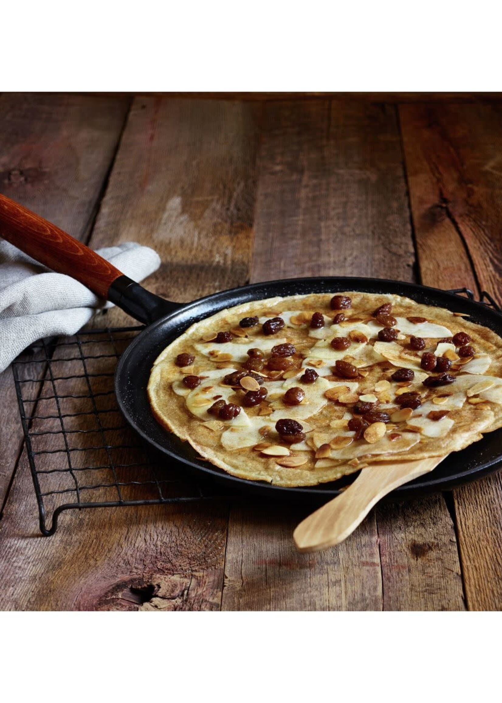 Staub 11" Crepe Pan w/ Spreader & Spatula