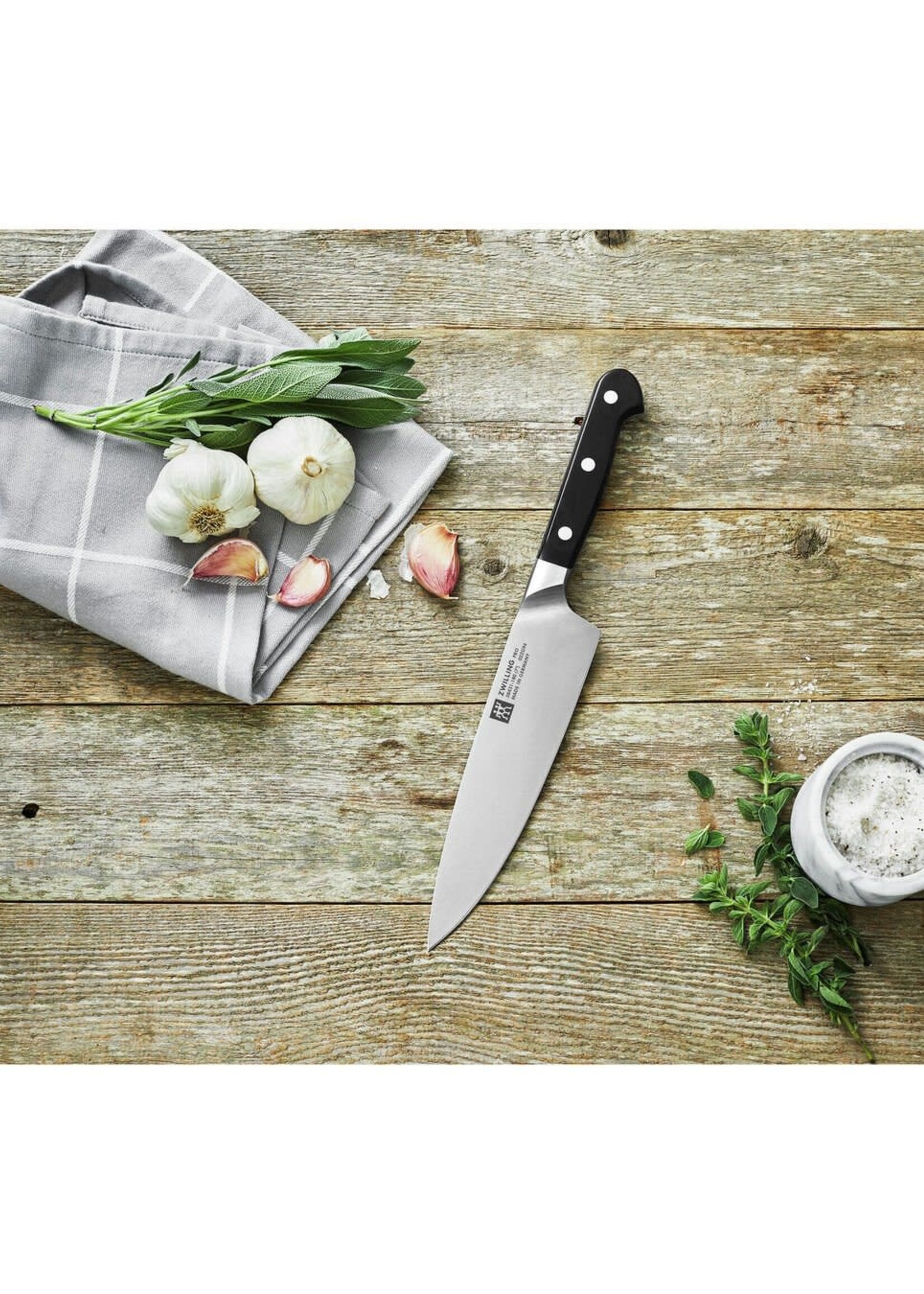 Zwilling Pro 7" Slim Chef's Knife Kicker