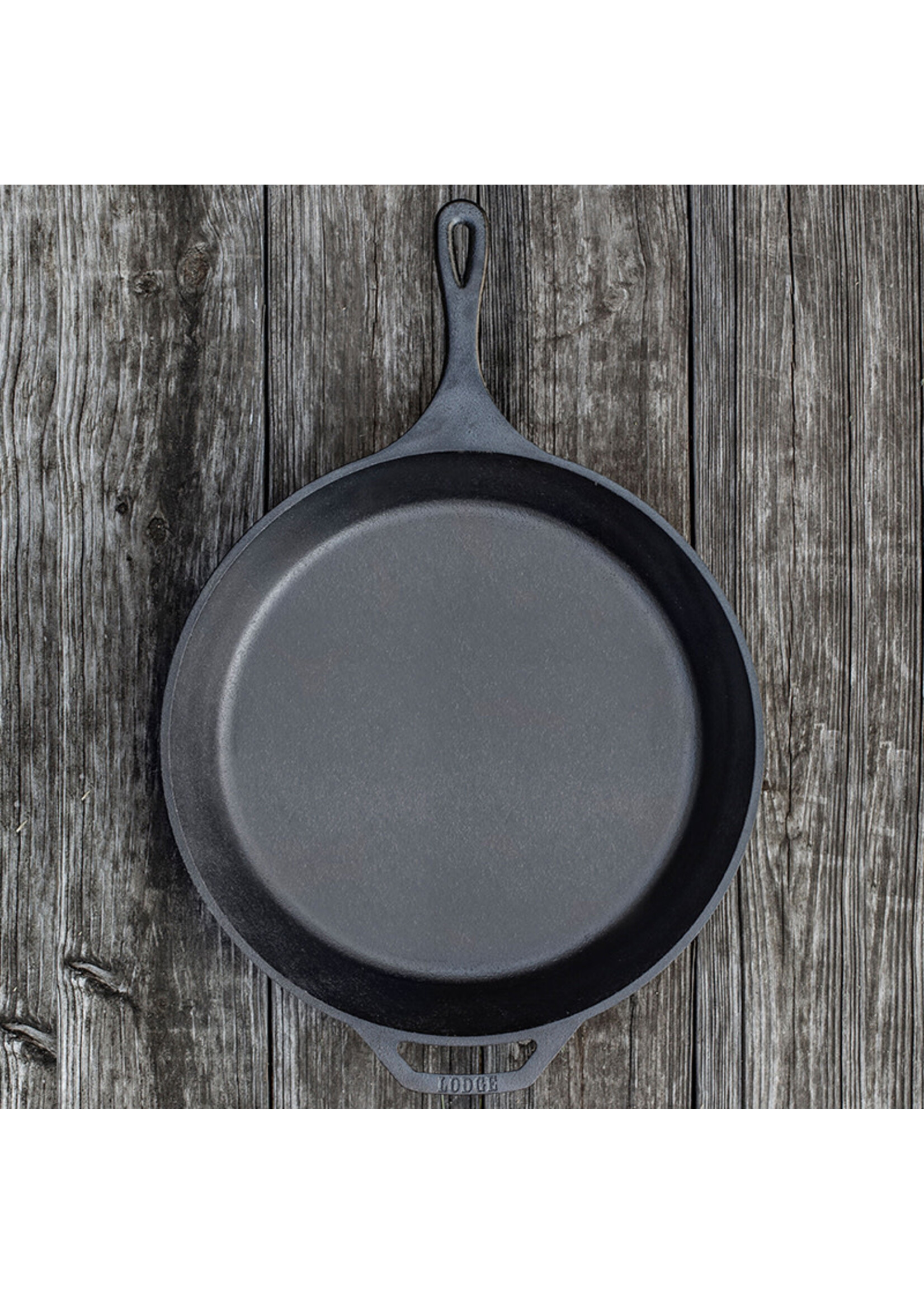 Lodge 15 Cast Iron Skillet