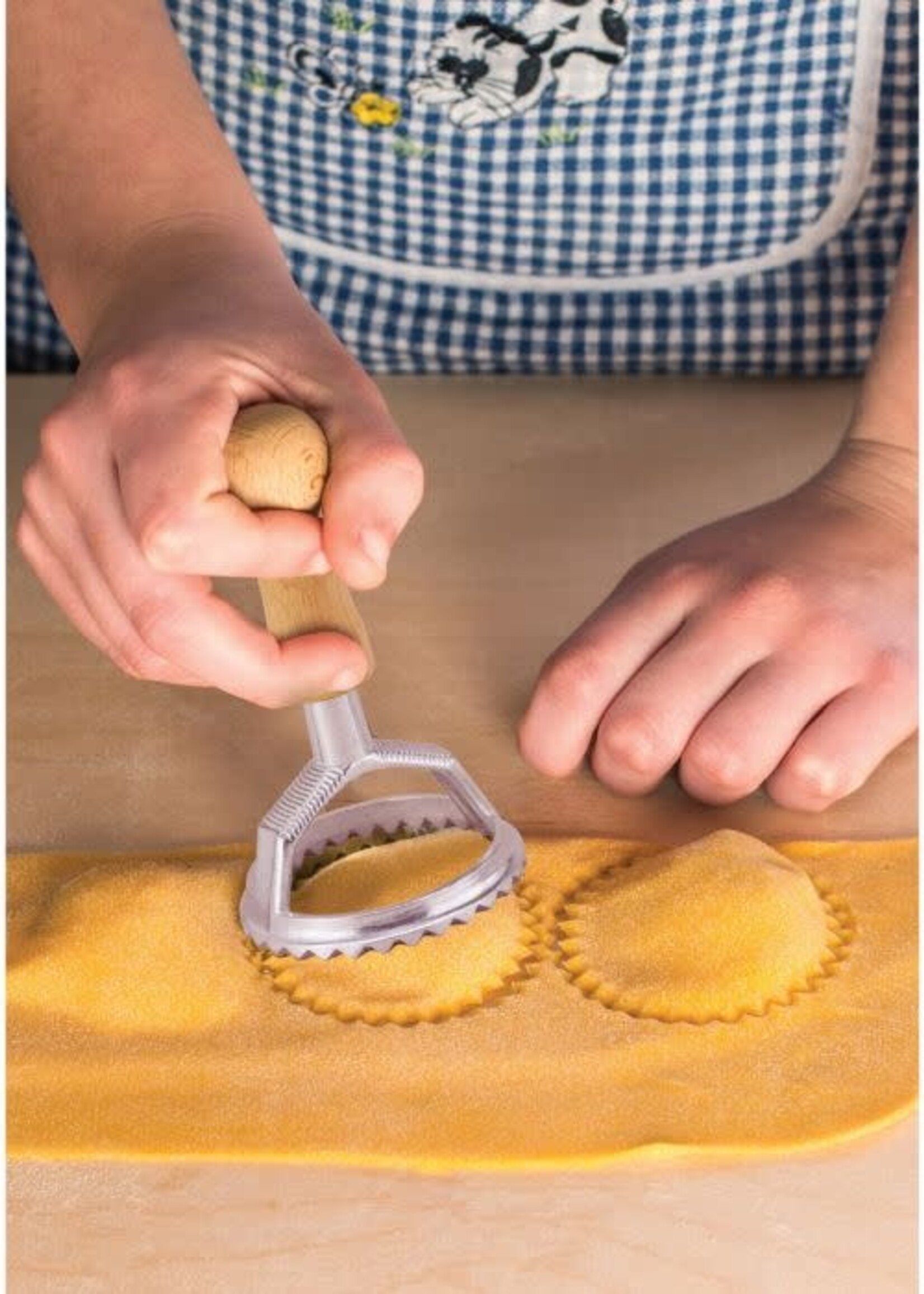 2" Fluted Round Ravioli Stamp