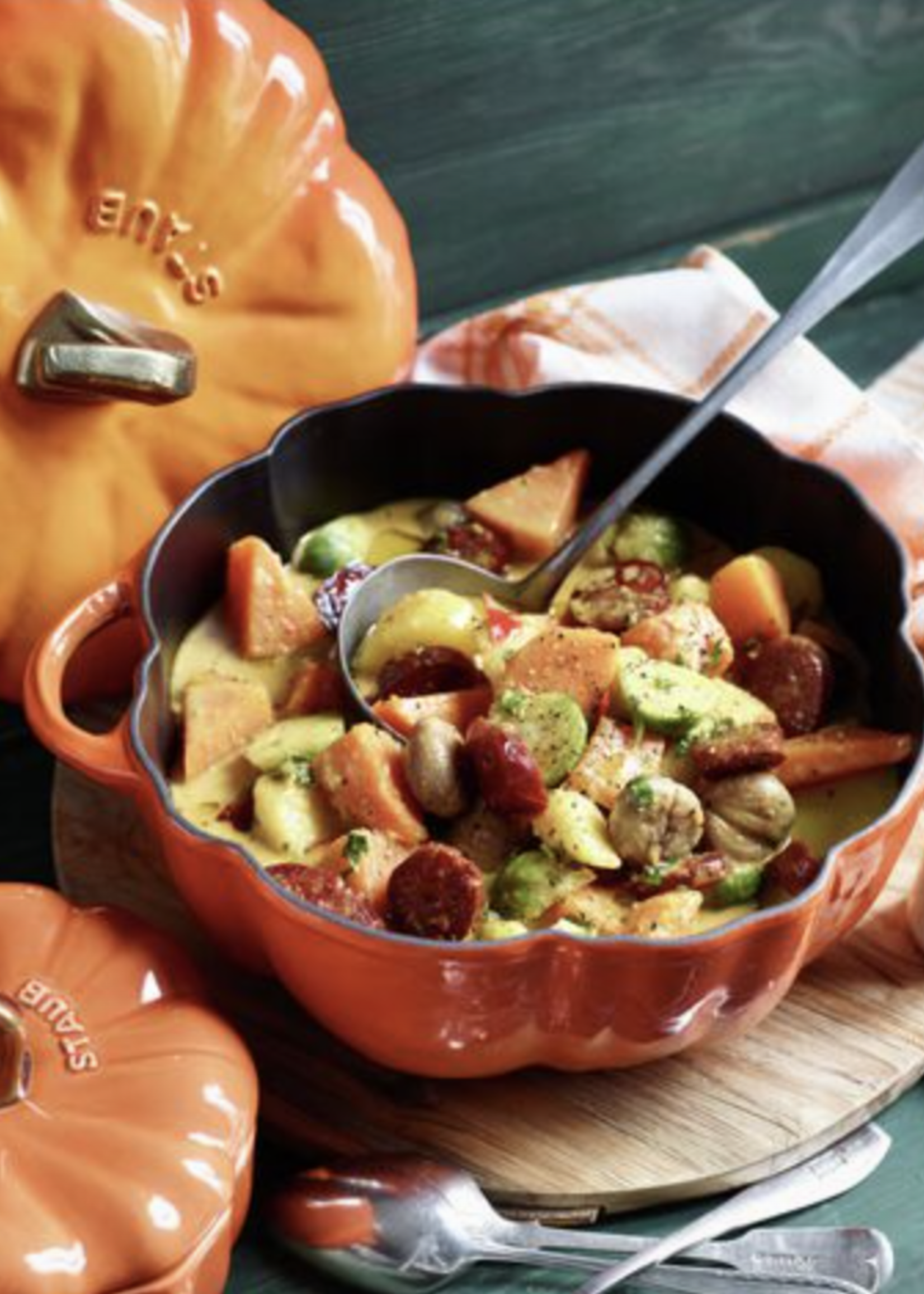 Staub Pumpkin Dutch Oven Cocotte - 3.5-Qt. Burnt Orange with Brass Knob Fall25