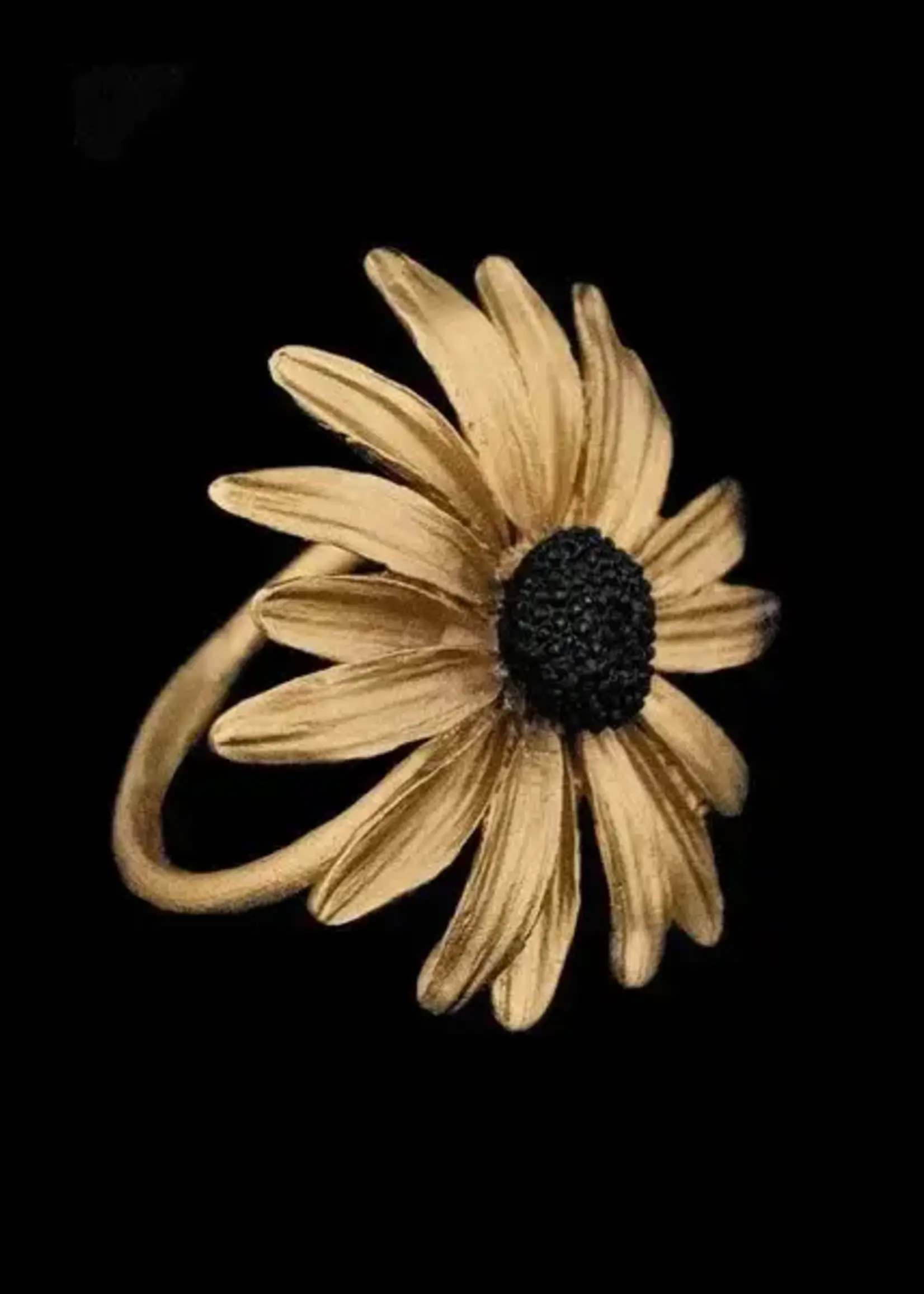 24K Gold Finish Black Eyed Susan Napkin Rings
