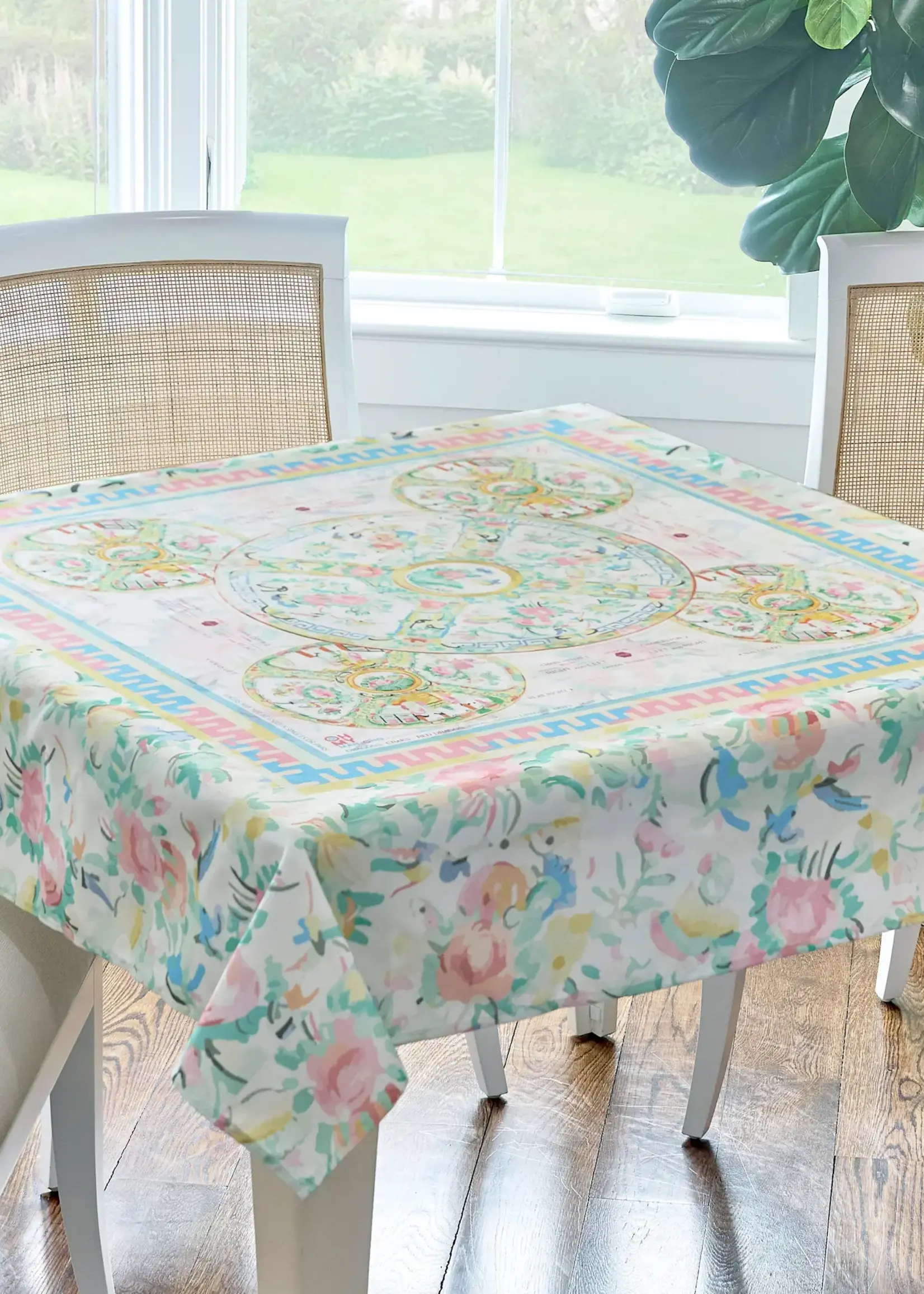 Oh My Mahjong Tablecloth : Aristocrat