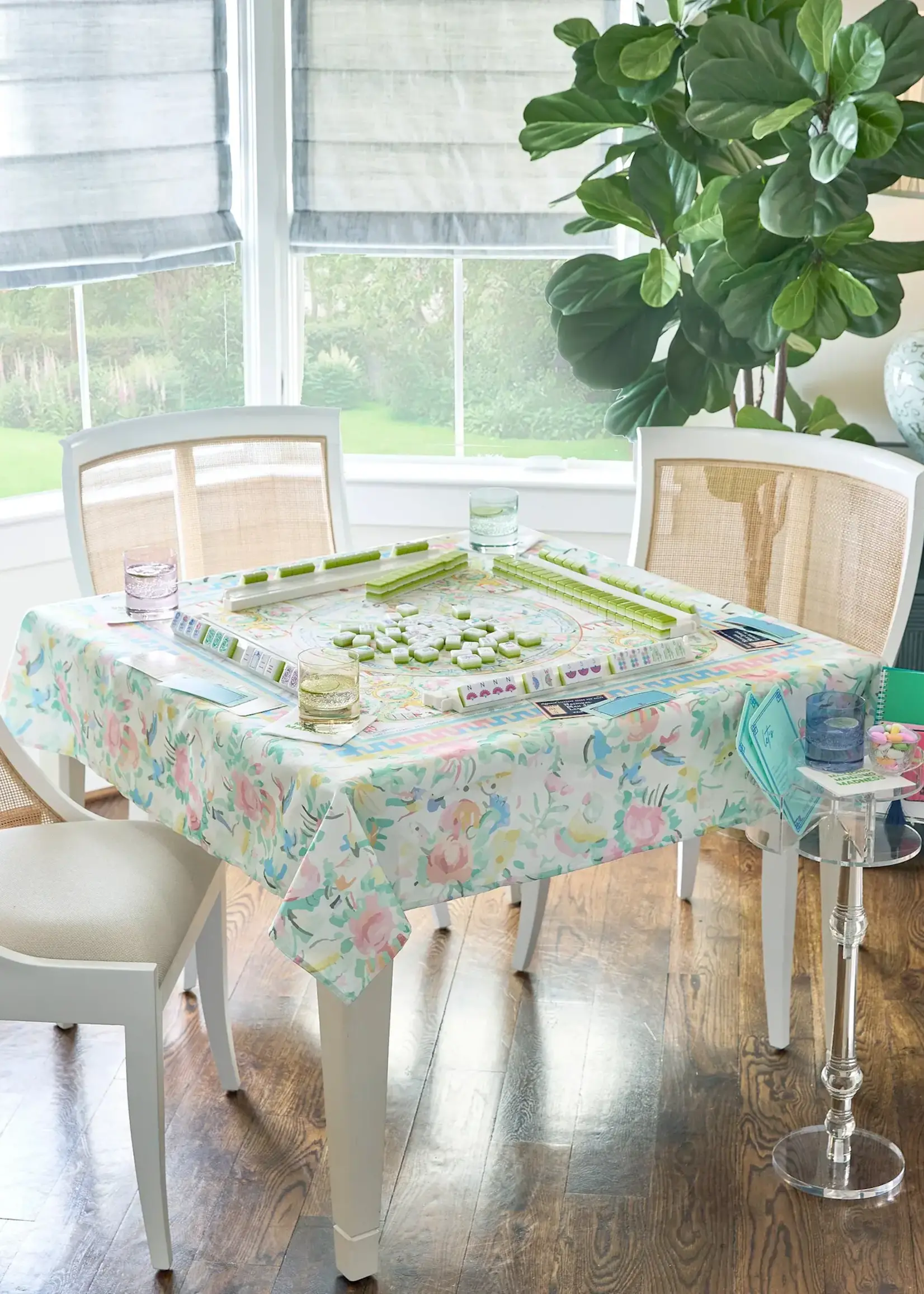 Oh My Mahjong Tablecloth : Aristocrat