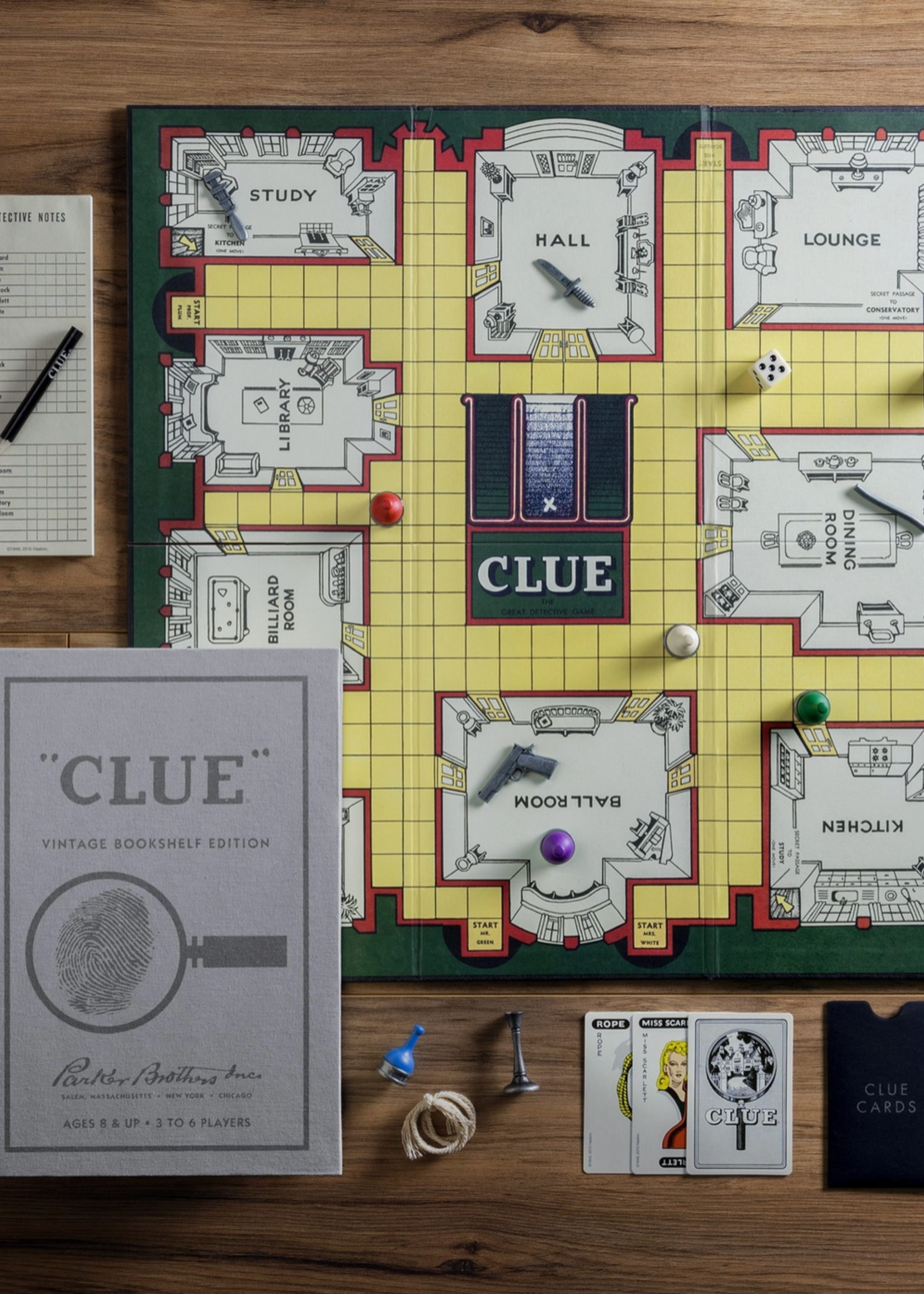 WS Game Company Clue Vintage Bookshelf Edition