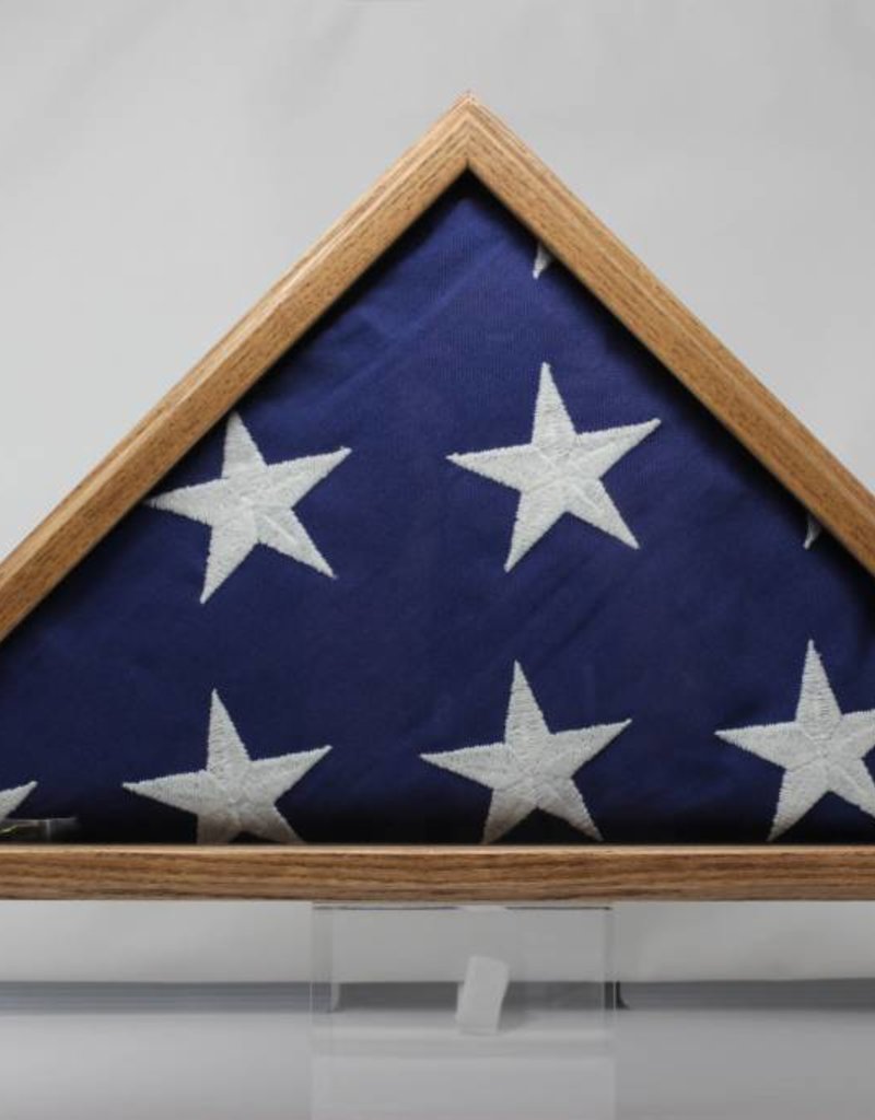 Oak Flag Case 5x9.5'
