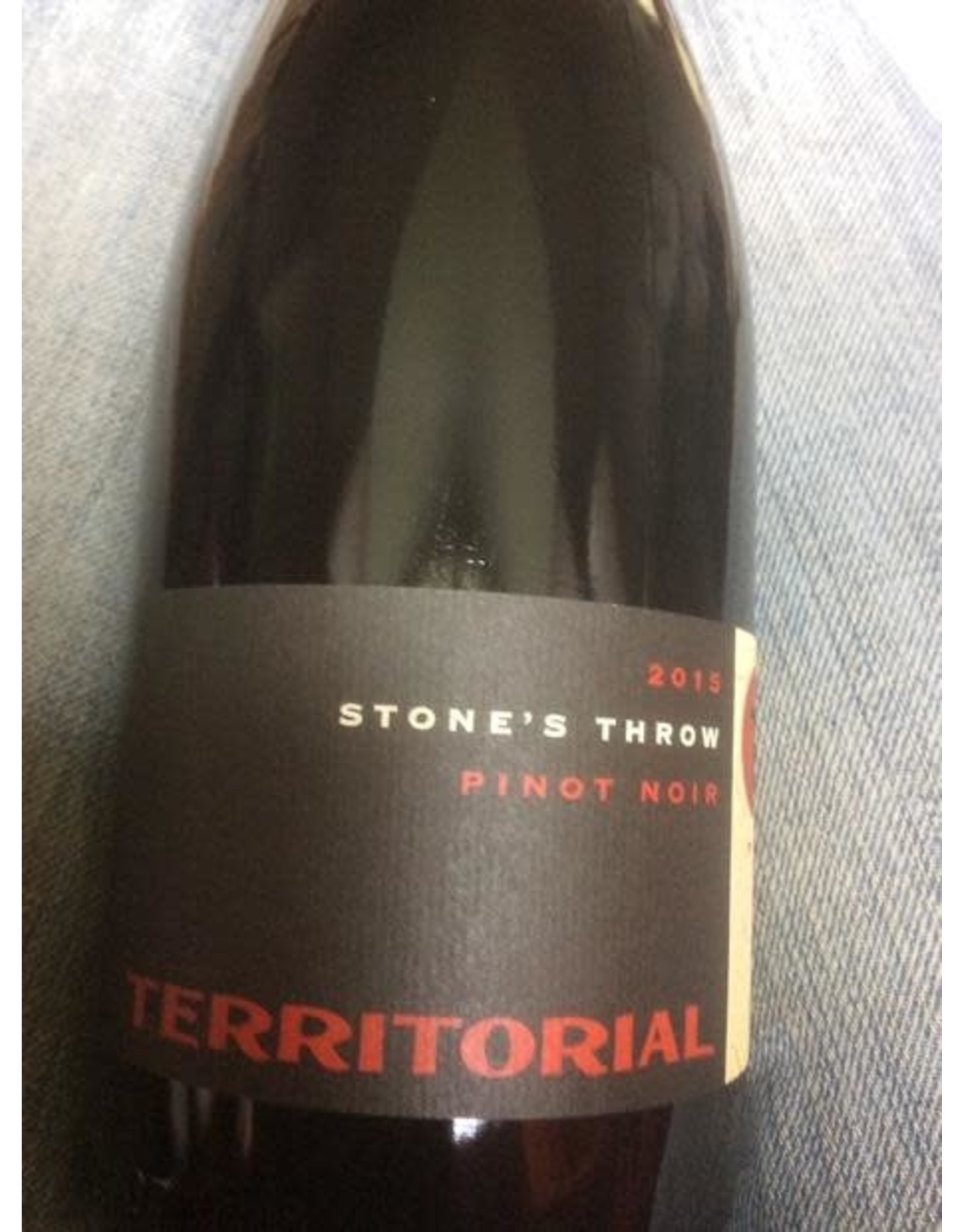 Territorial Stone's Throw pinot Noir