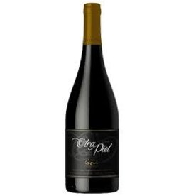 Otra Piel Red Blend