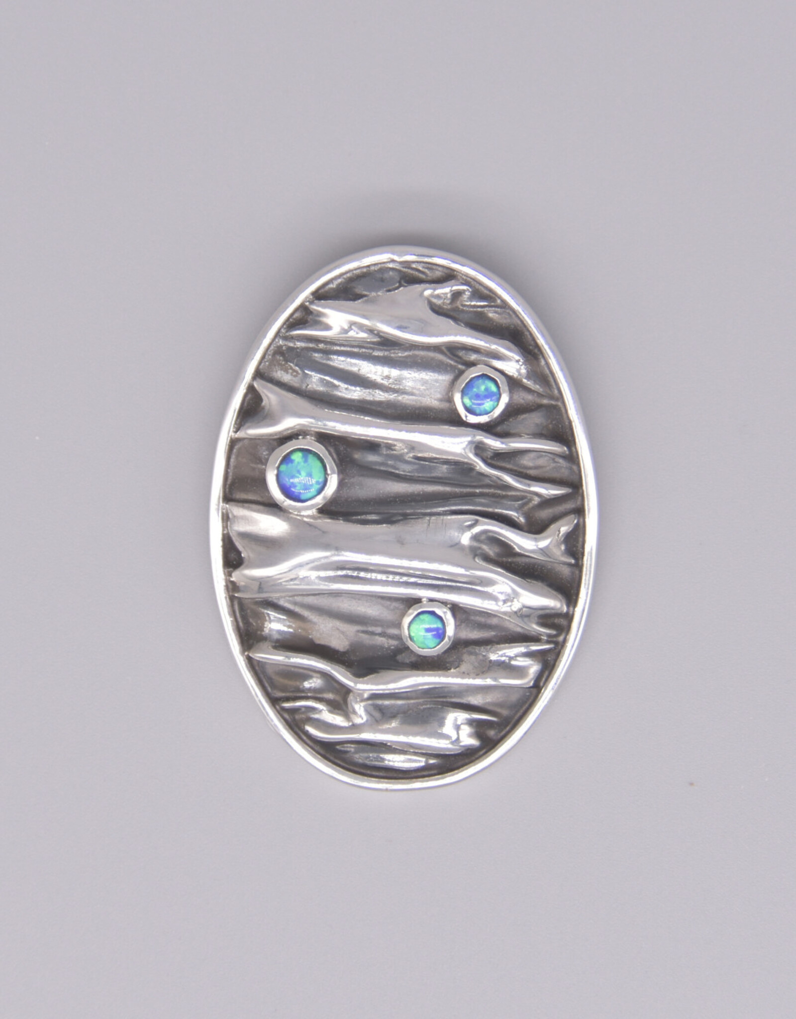 Oxidized Wrinkle Oval with Opal Pendant