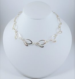 B&R Designs by Nilsson Gold-filled Leaf with Pearl Necklace