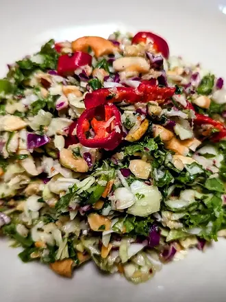 Recipe: Chopped Kale, Cabbage and Toasted Cashew Crunch Salad Recipe: Chopped Kale, Cabbage and Toasted Cashew Crunch Salad