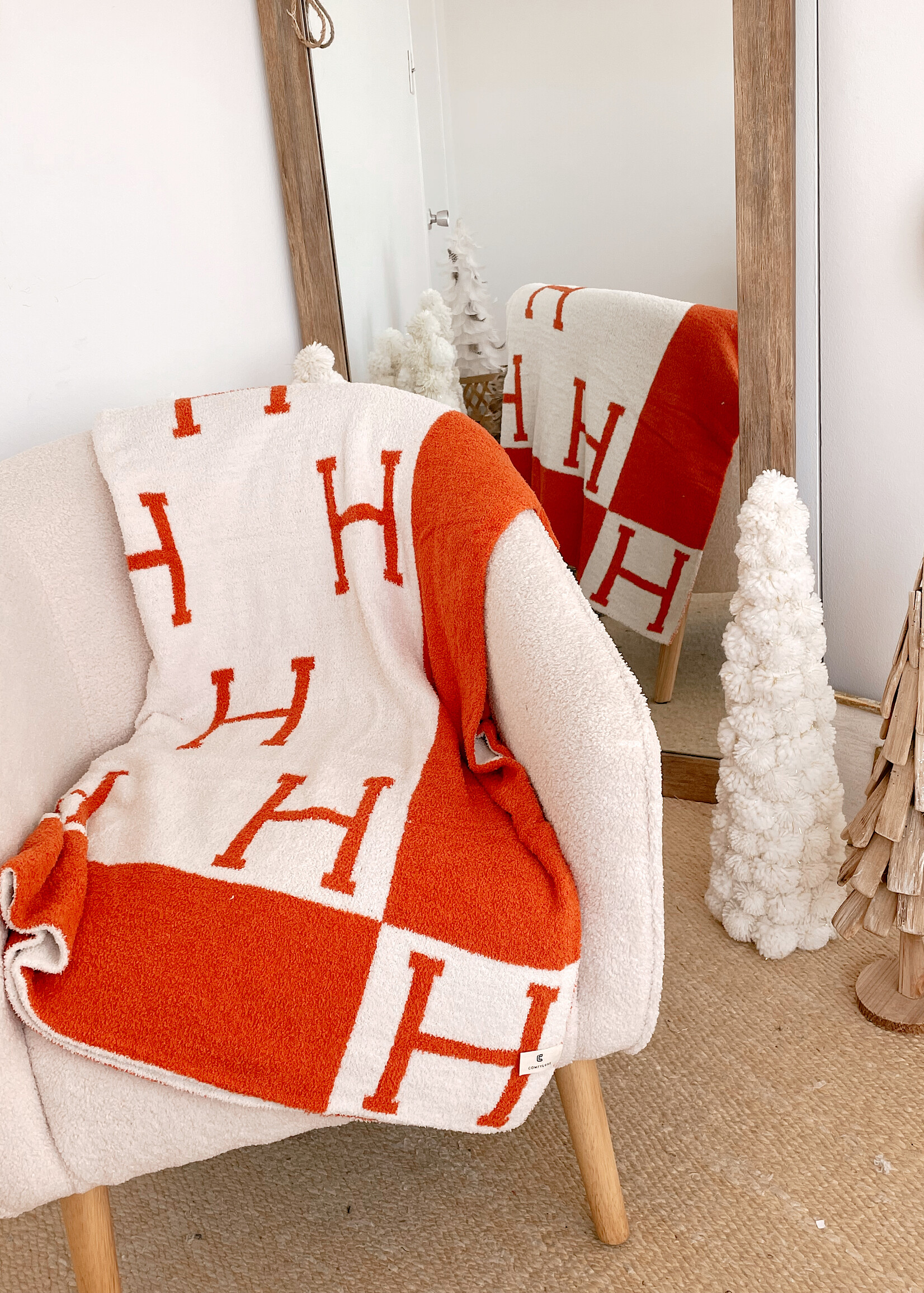 Designer Inspired H Cozy Blanket