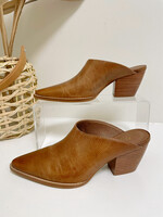 Matisse Cammy Pointed Toe Mule