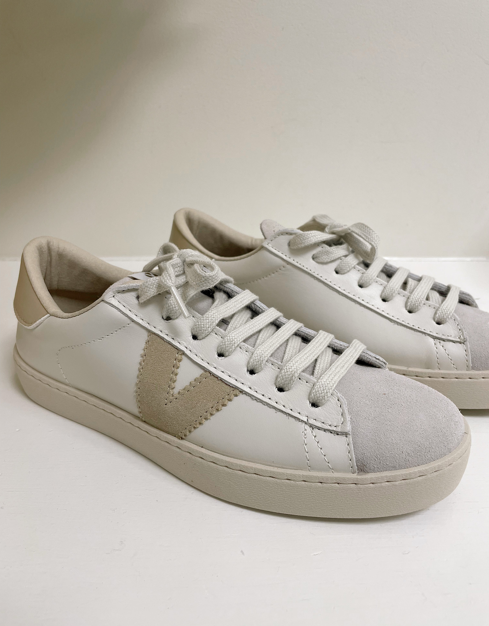 Victoria Berlin Sneaker