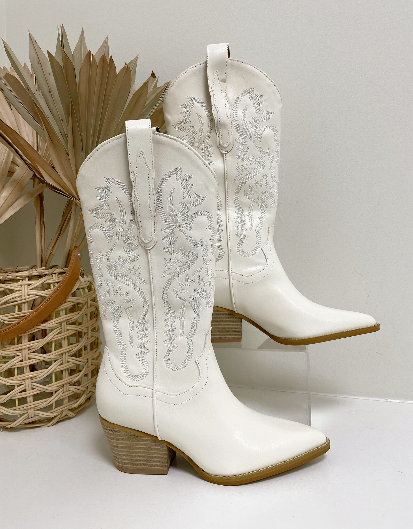 Amaya Classic Cowboy Boot