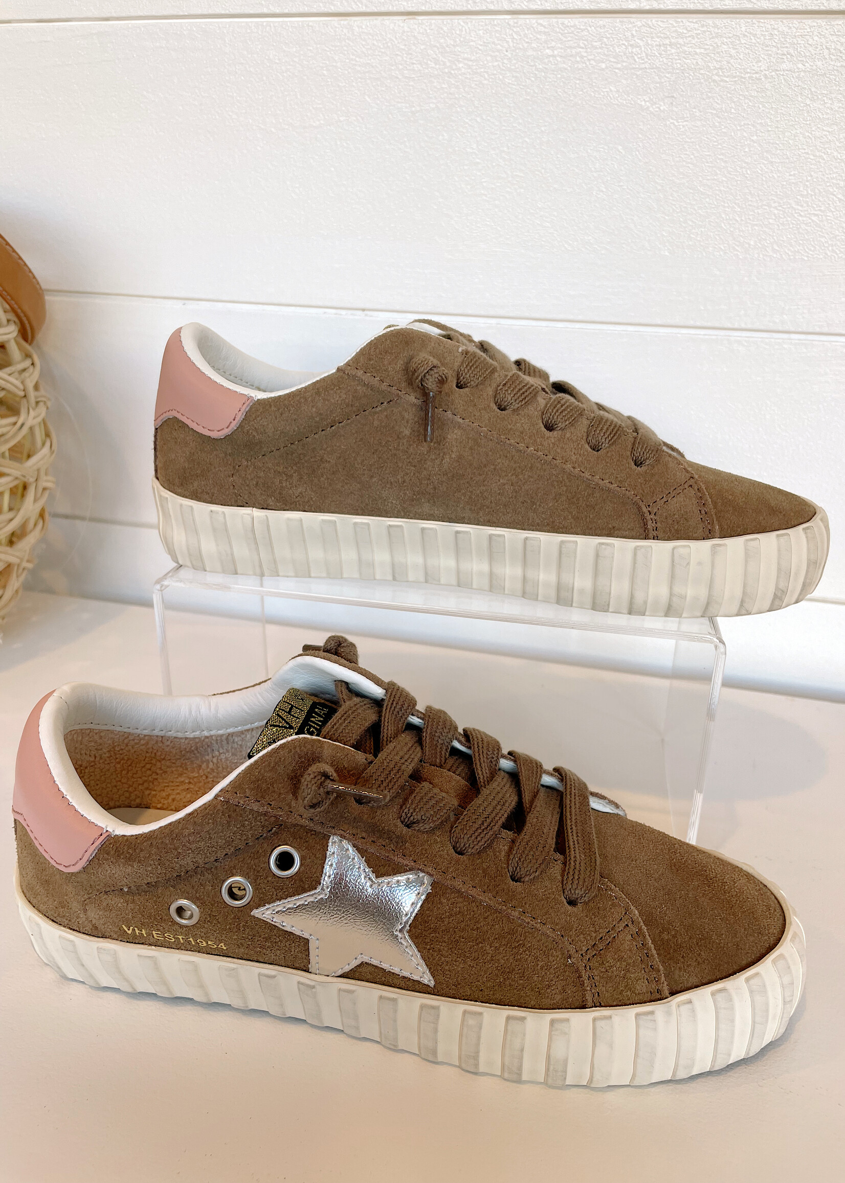 Vintage Havana Beyond 2 Sneakers