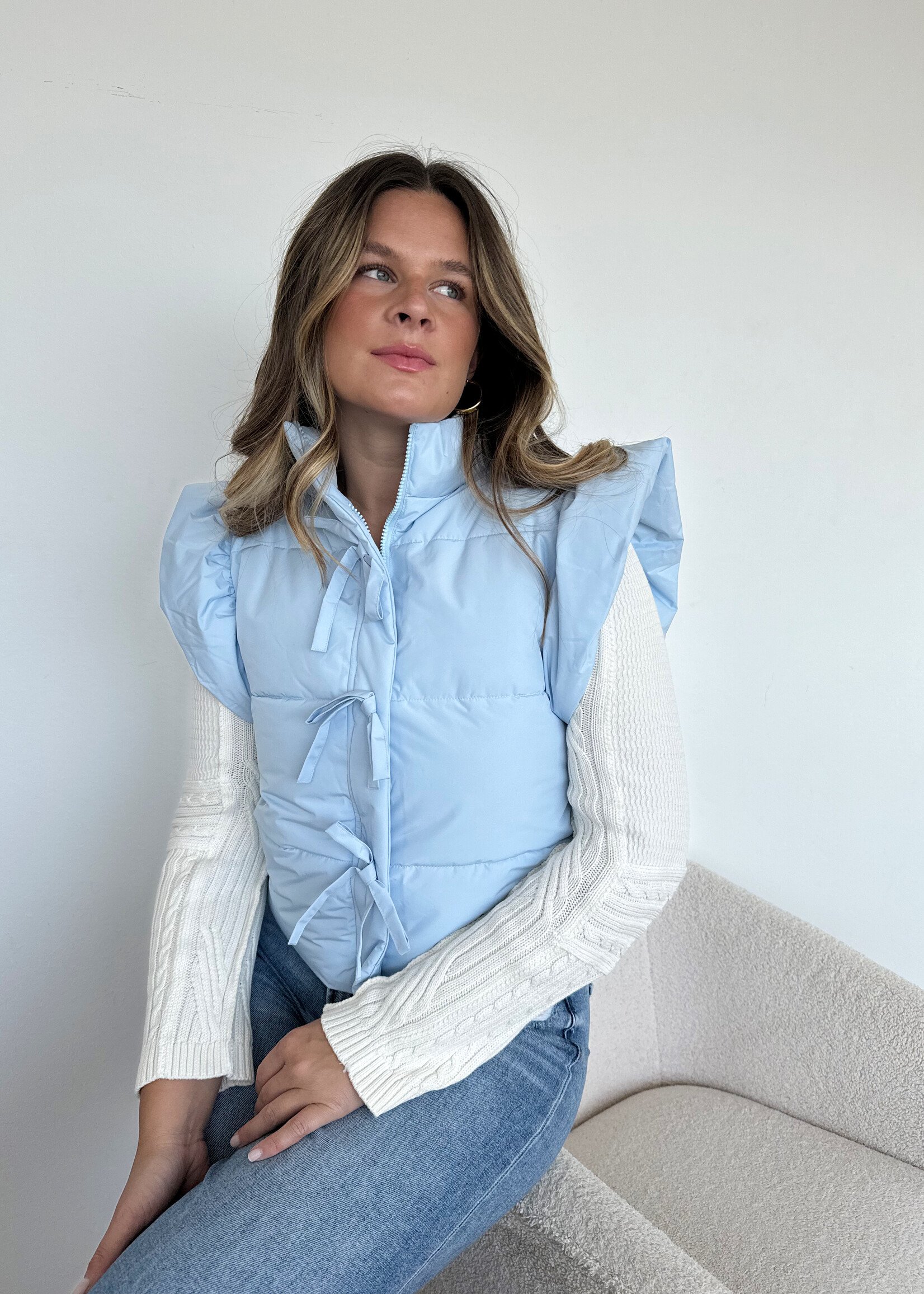 Arco Ruffle Sleeve Puffer Vest