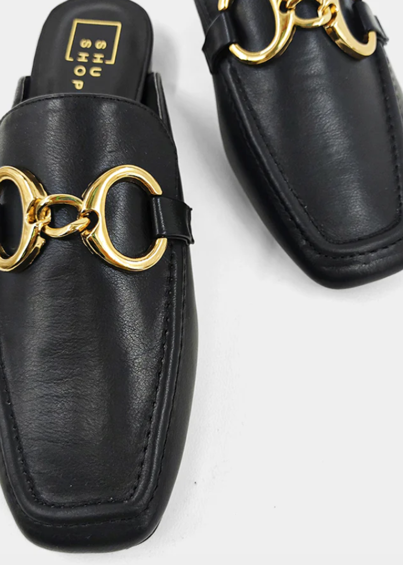 Andromeda Loafers