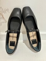 Dolce Vita Reyes Leather Ballet Flat