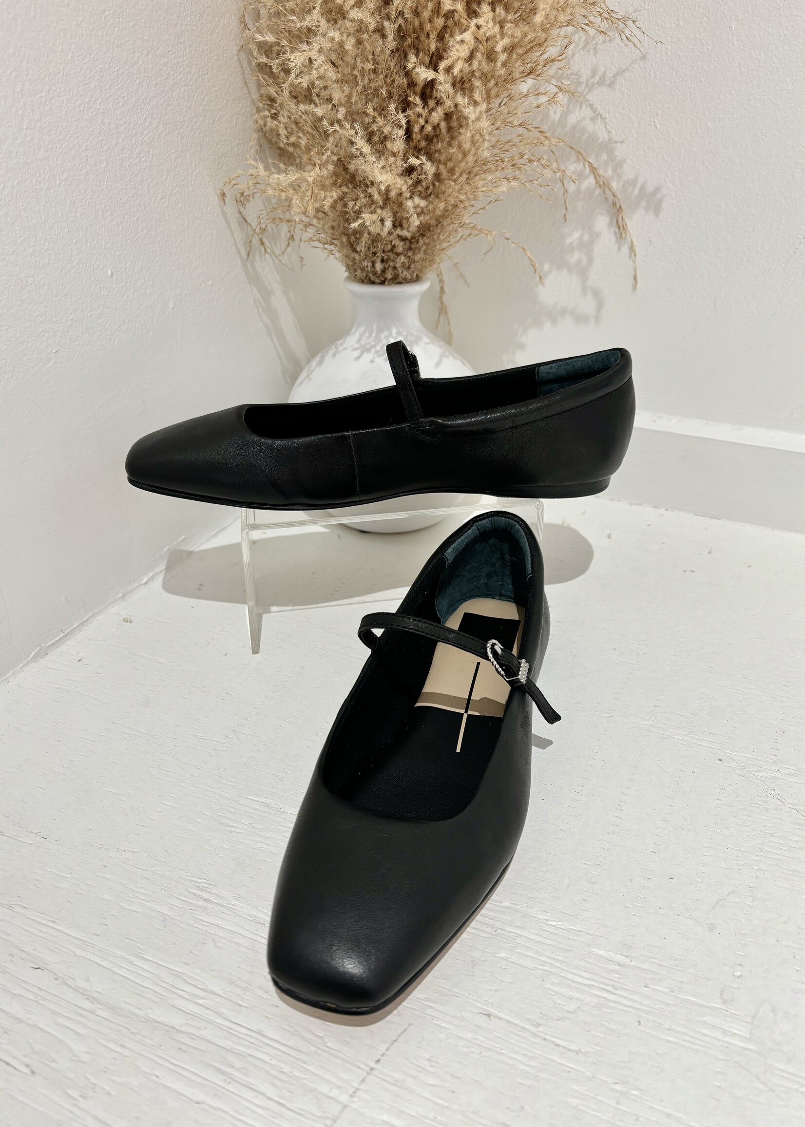 Dolce Vita Reyes Leather Ballet Flat