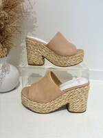 Ashlyn Raffia Elevated Platform Sandals