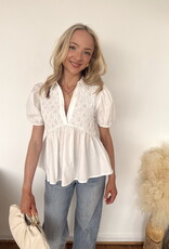 Andromedia Short Puff Sleeve Top
