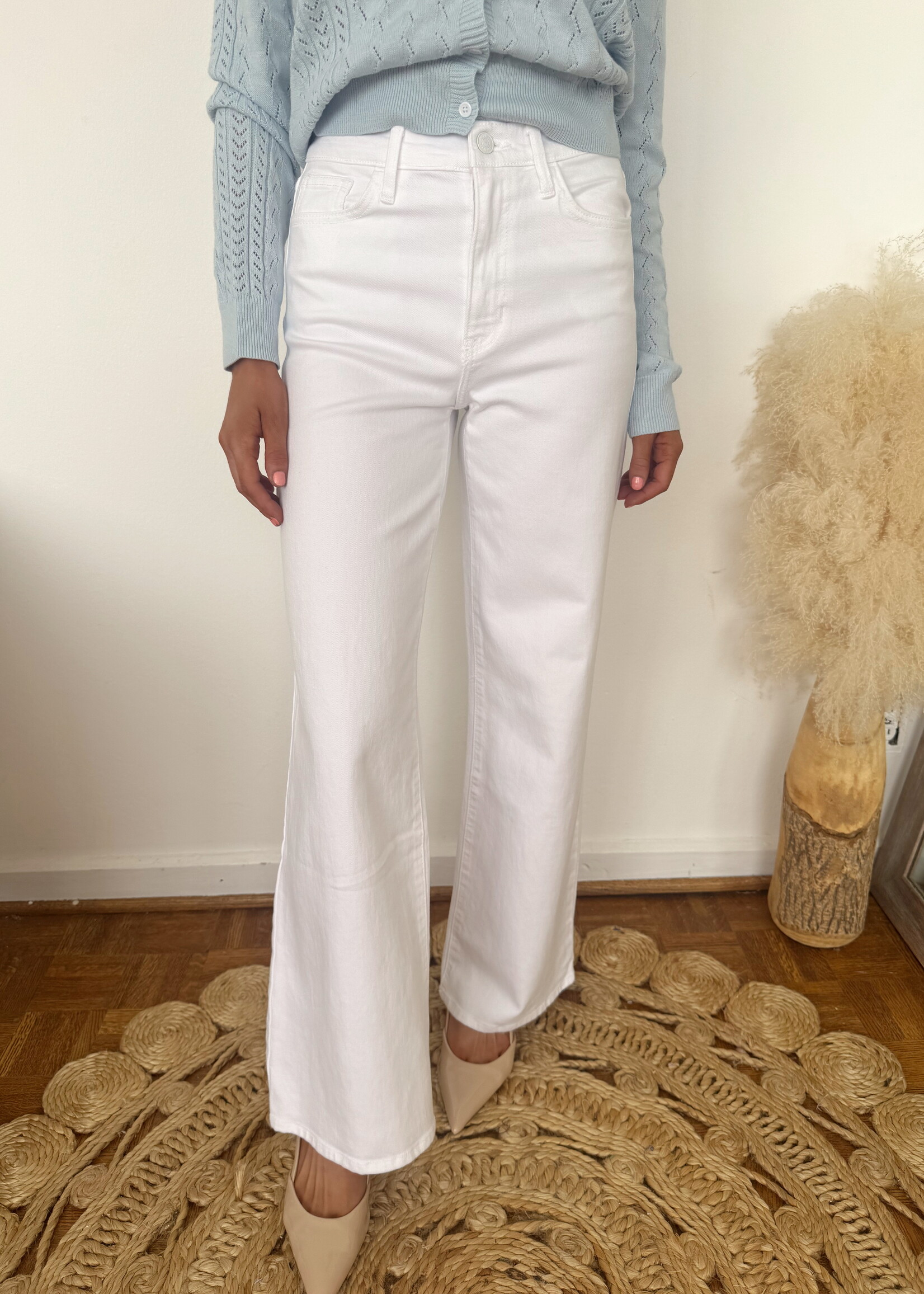 Abigale Mid Rise Wide Leg Jean