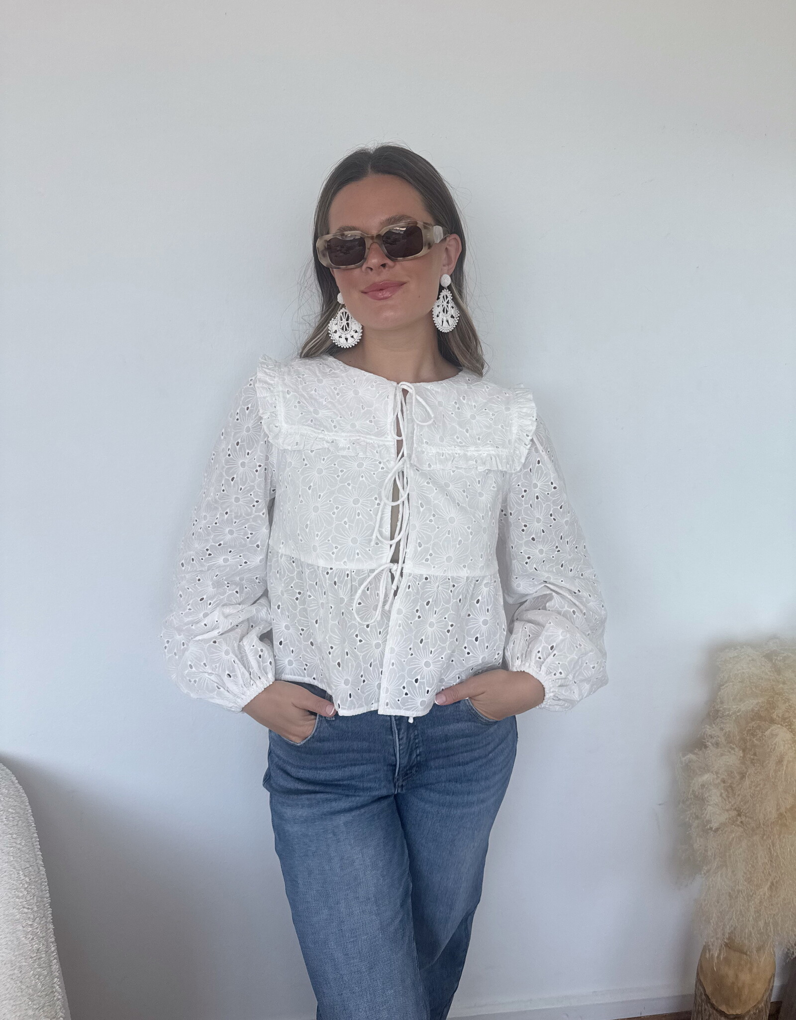 Breslin Eyelet Peter Pan Collar Top