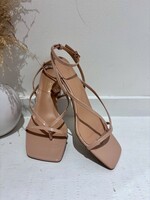 Abbie Heel