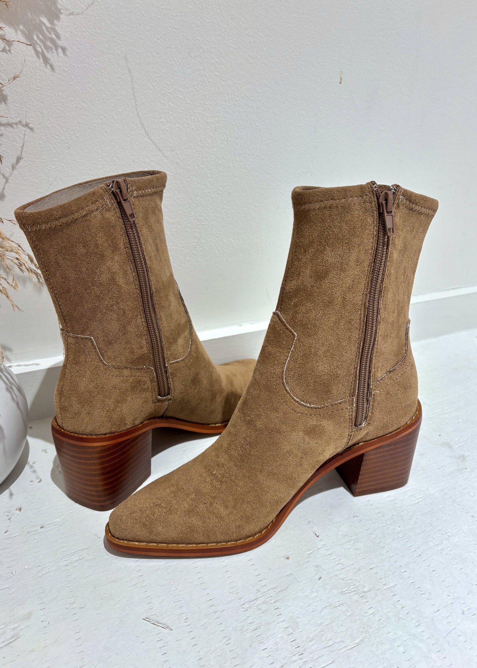 The Vienna Bootie