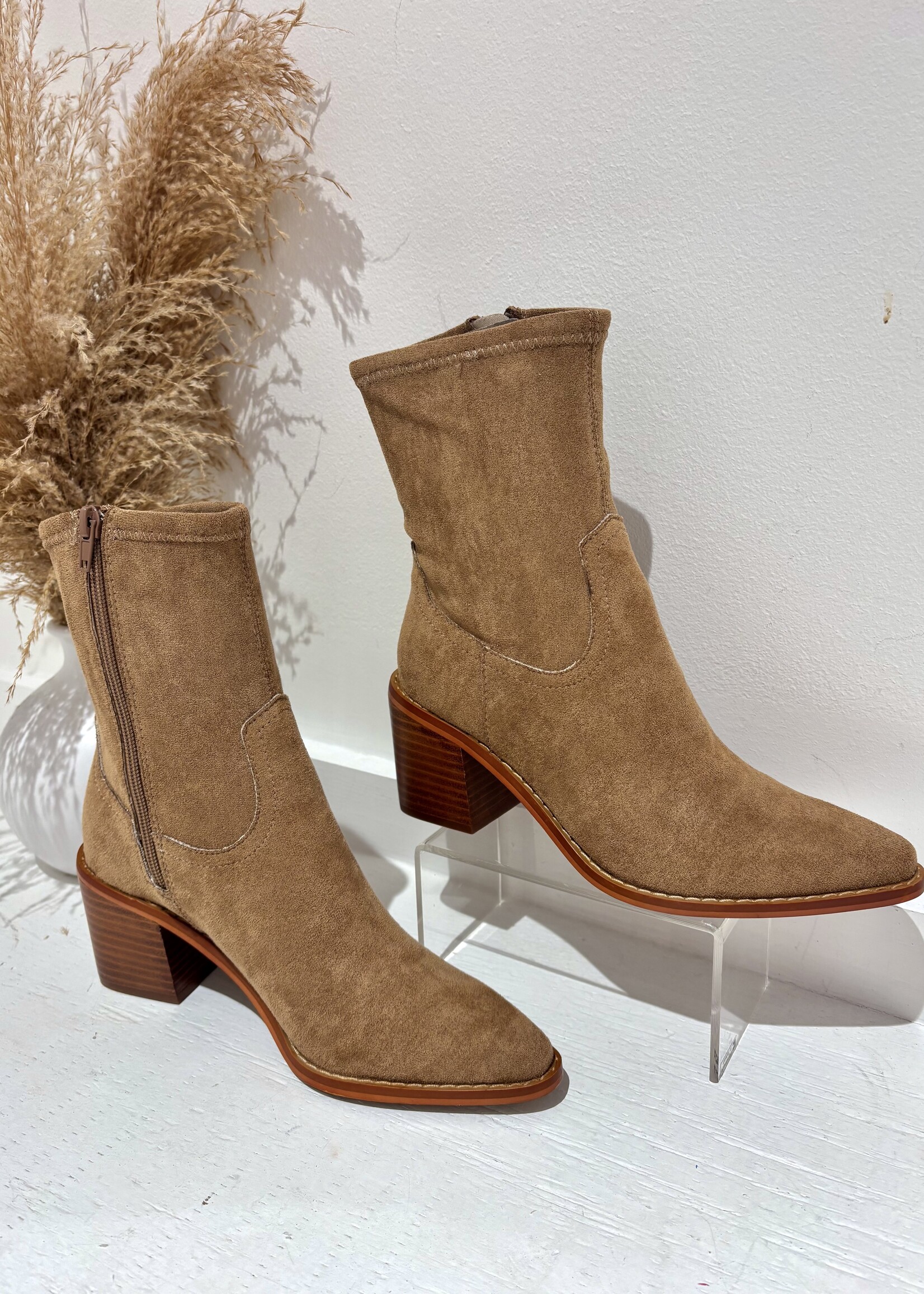 The Vienna Bootie