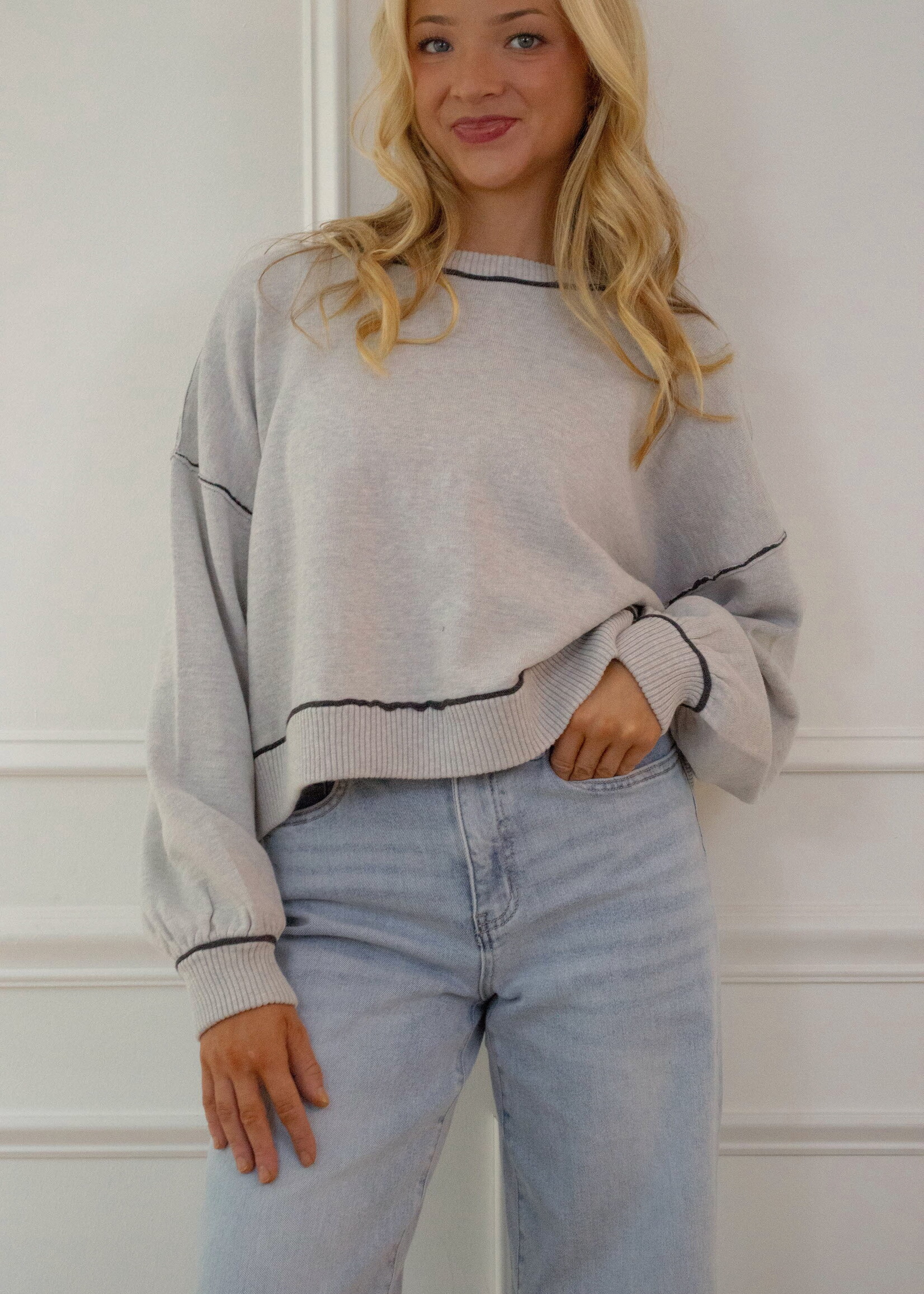 Eire Contrast Seam Pullover