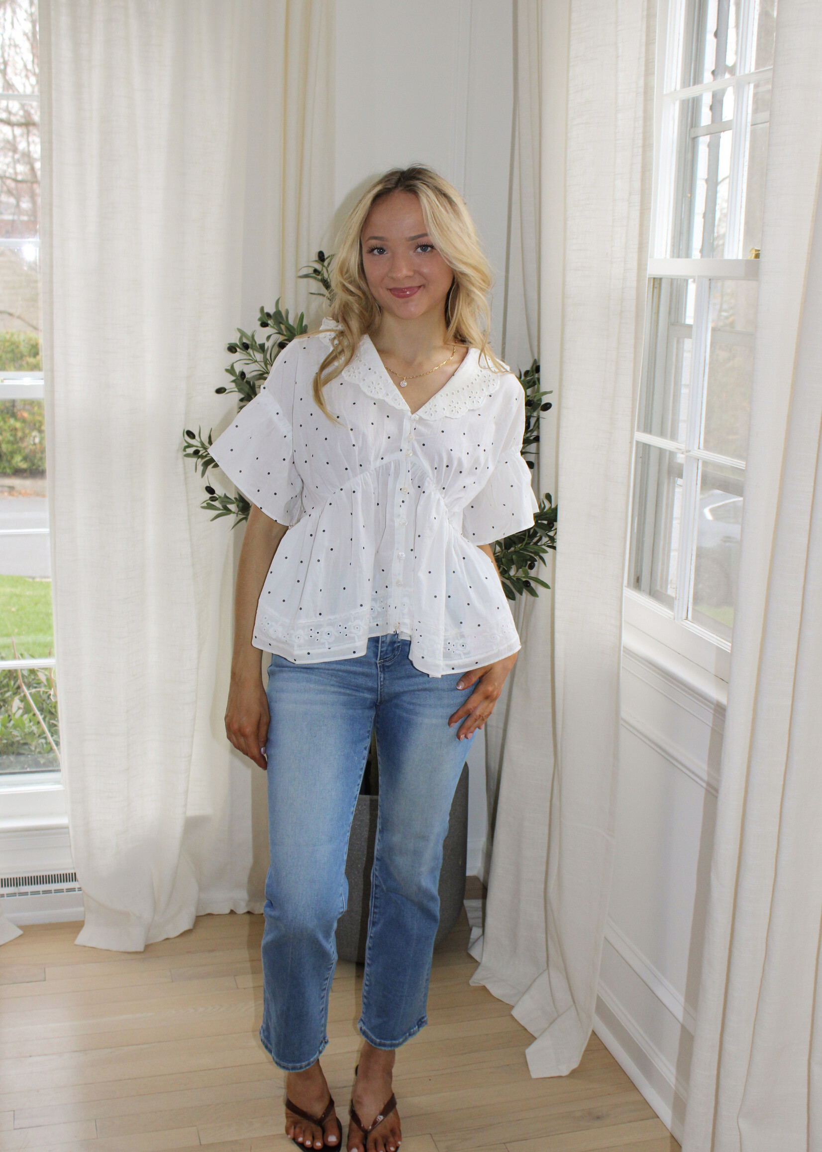 Adley High Rise Crop Straight Jean