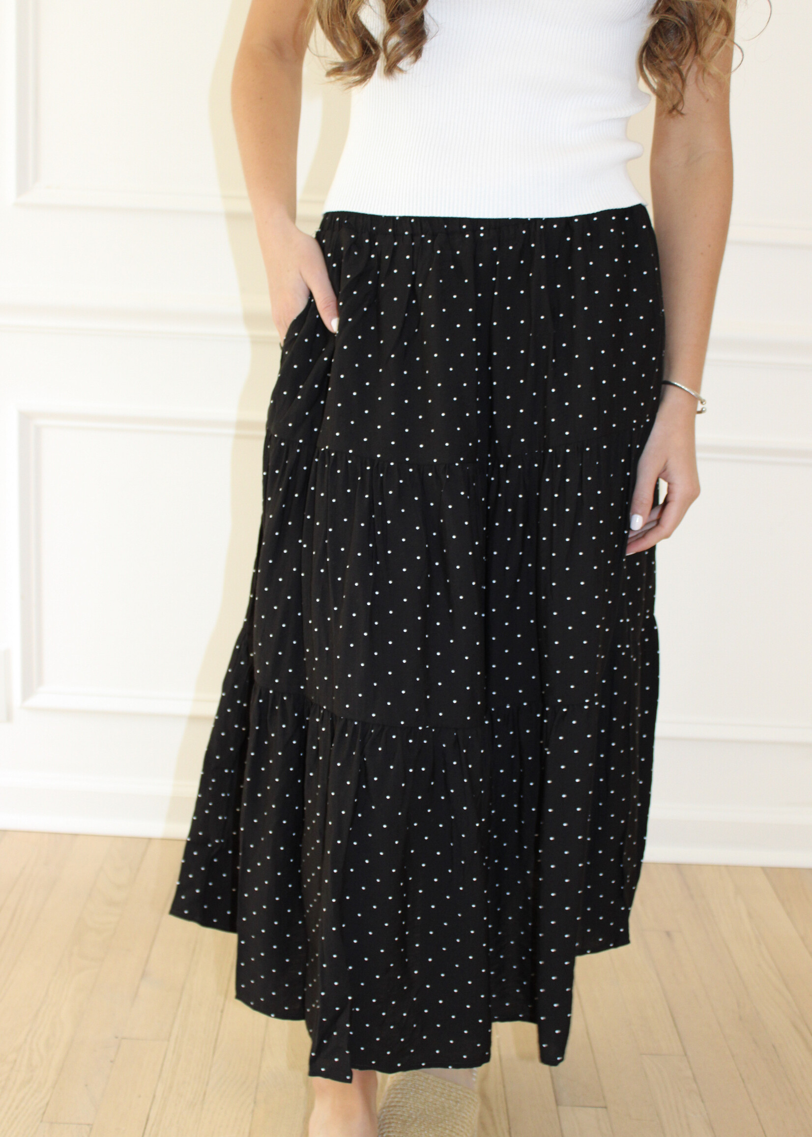 Alisa Tiered Polka Dot Midi Skrt
