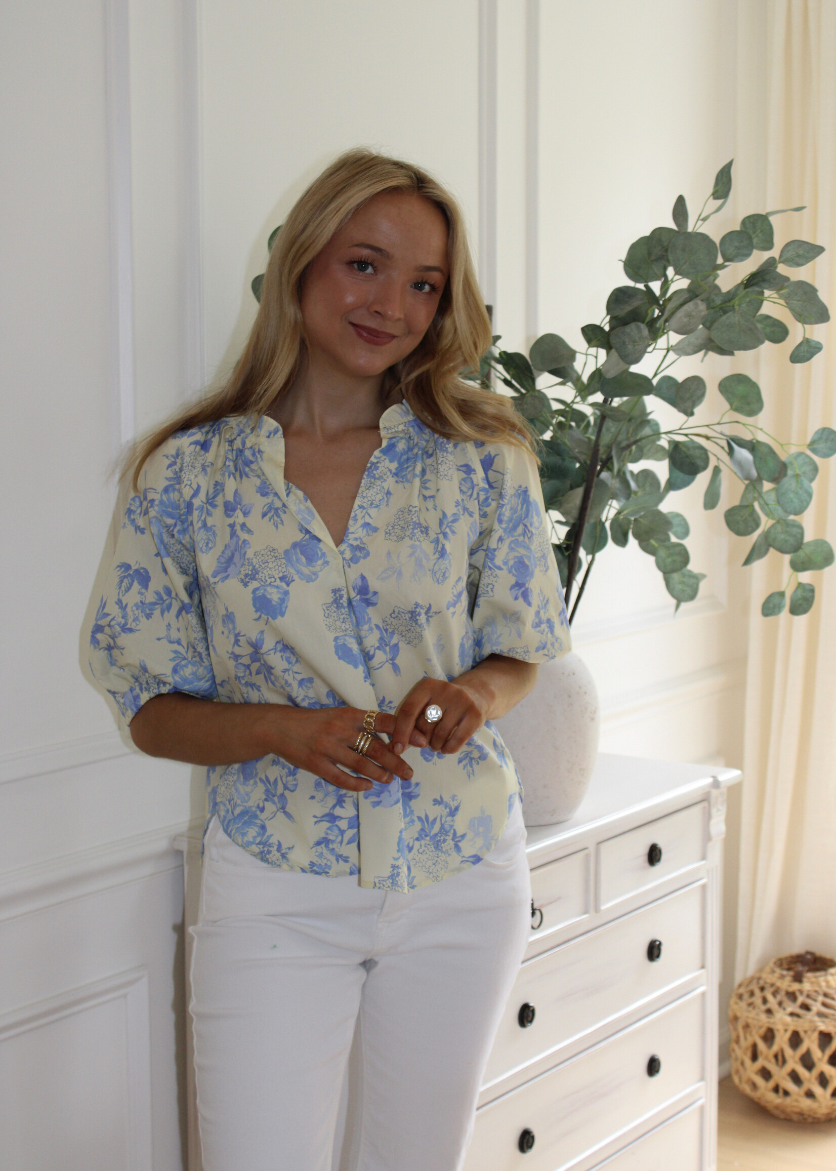 Alma Floral Puff Sleeve Blouse