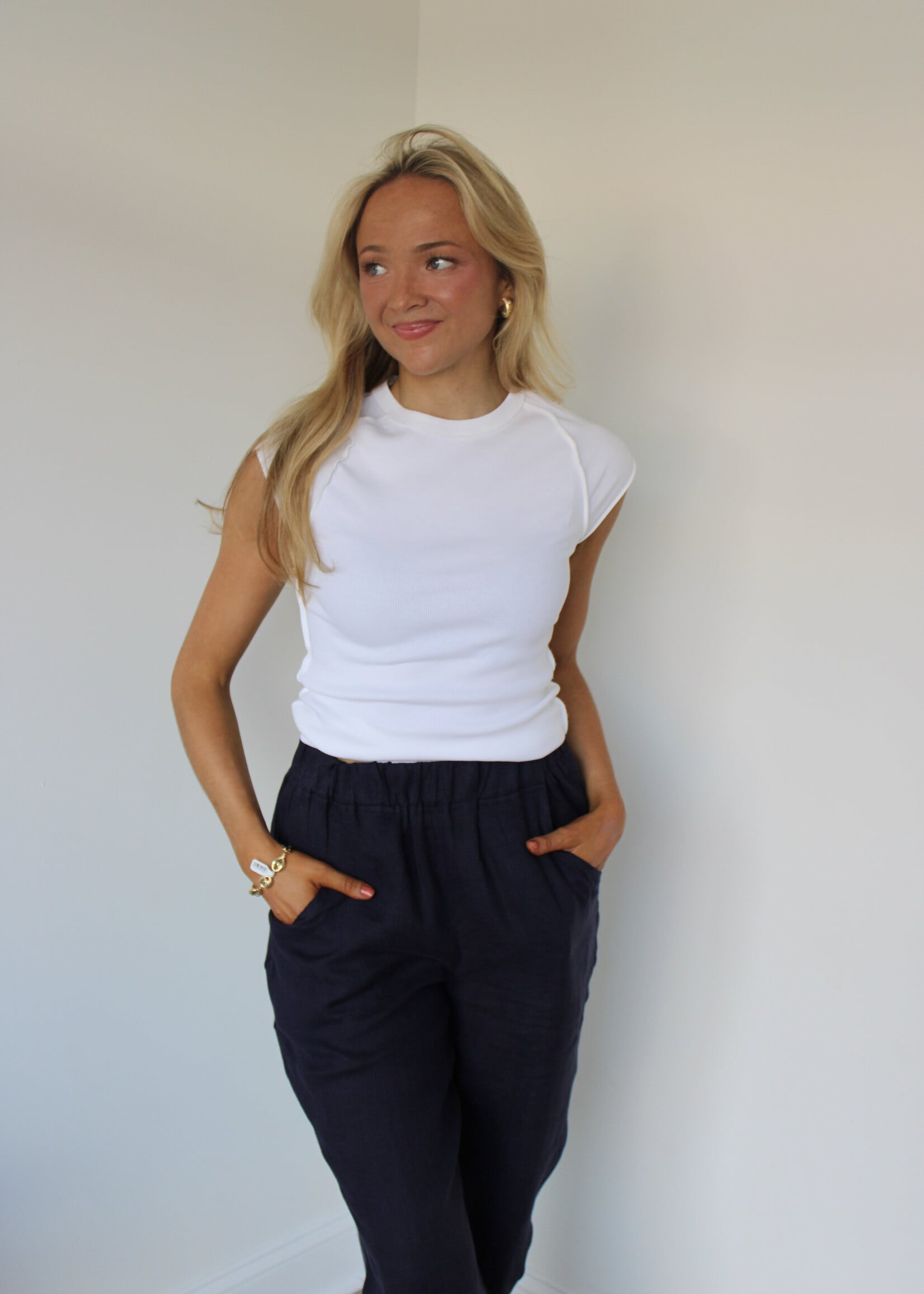 Arlene Relaxed Linen Pant