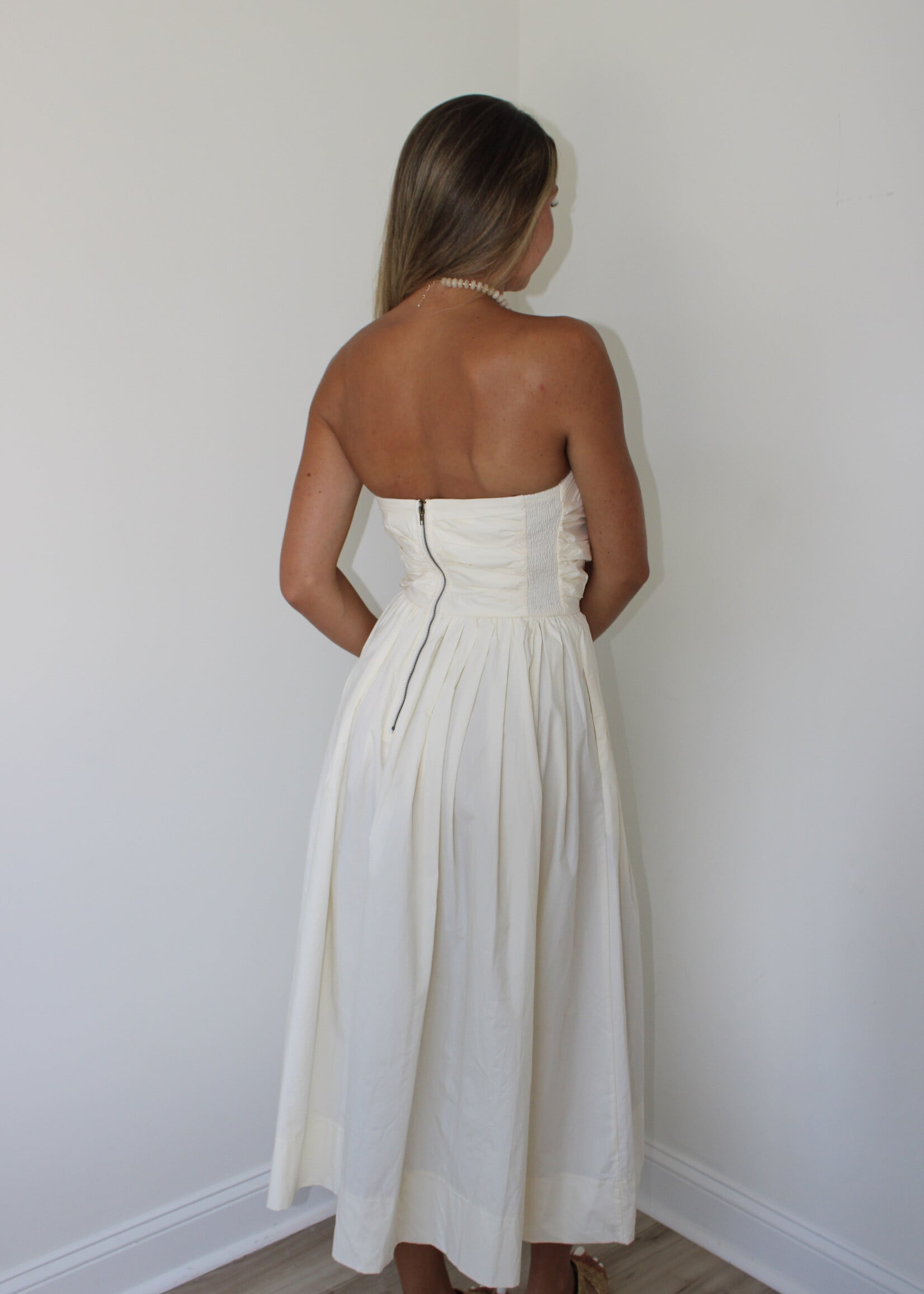 Ronda Detailed Sleeveless Midi Dress