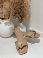 Diana Sandal