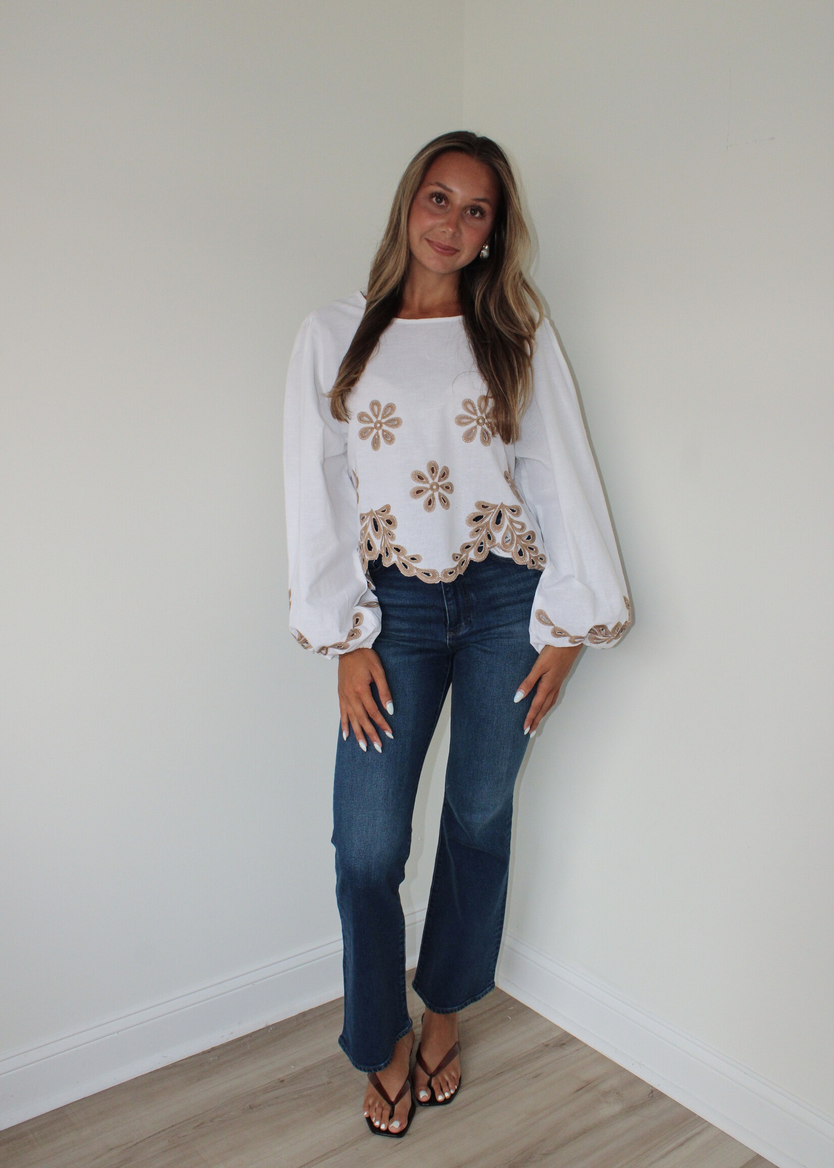 Sundaze Eyelet Top